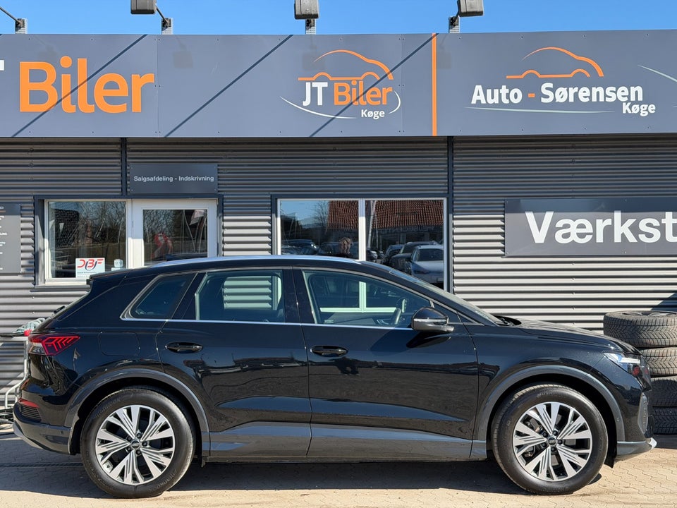 Audi Q4 e-tron 40 Advanced 5d
