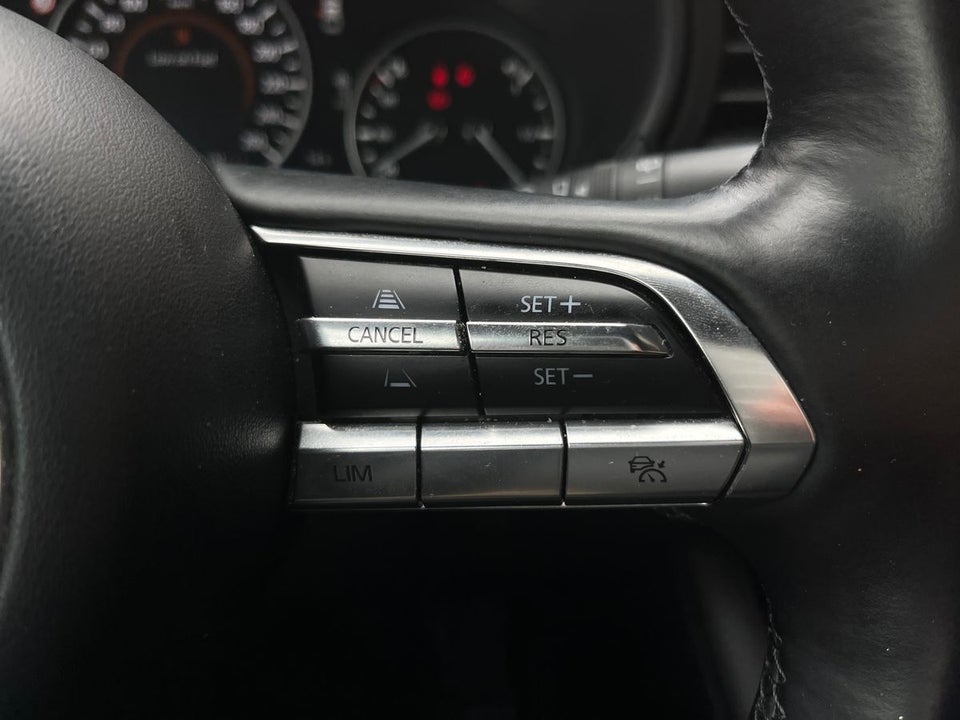 Mazda 3 2,0 e-SkyActiv-G 150 Cosmo aut. 5d