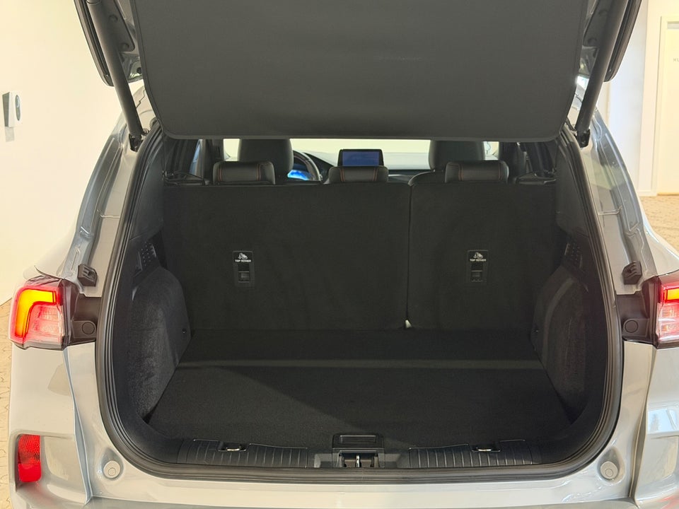 Ford Kuga 2,5 PHEV ST-Line X CVT 5d