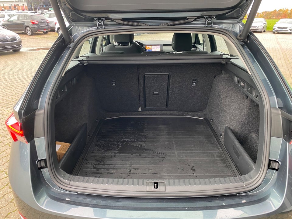 Skoda Octavia 1,0 eTSi 110 Style Combi DSG 5d