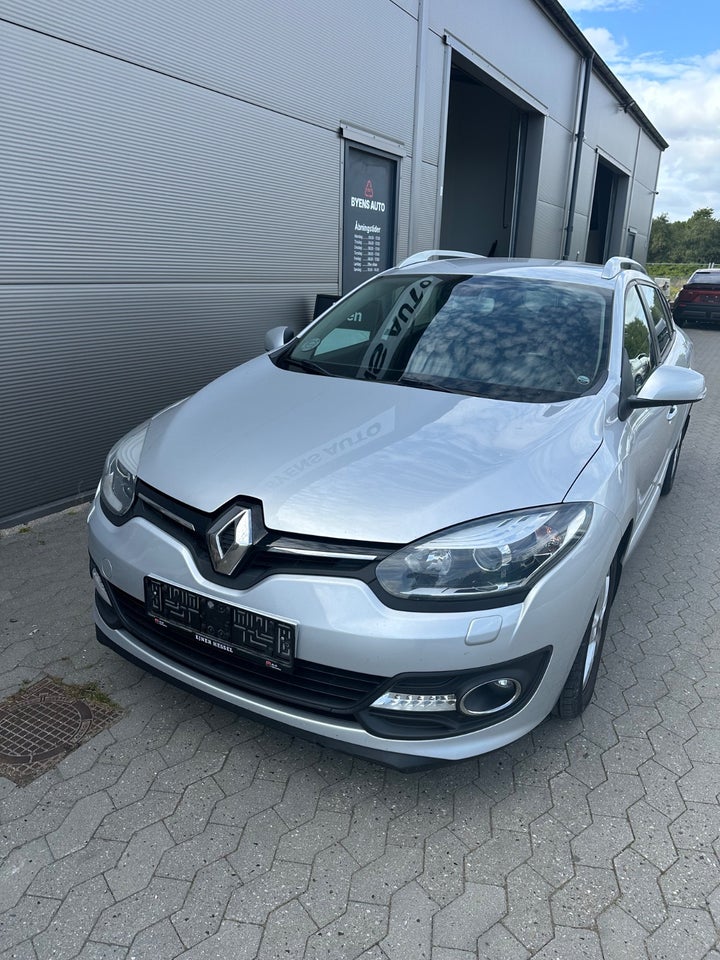 Renault Megane III 1,5 dCi 110 Expression aut. 5d