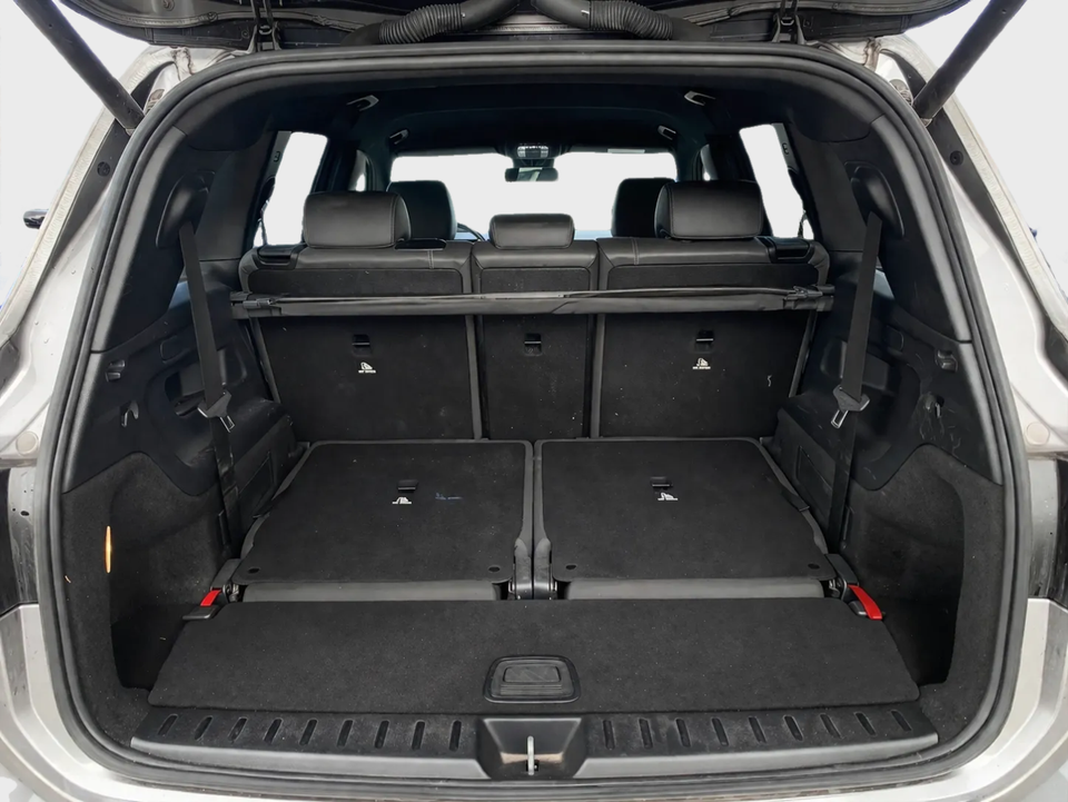 Mercedes EQB300 4Matic 7prs 5d