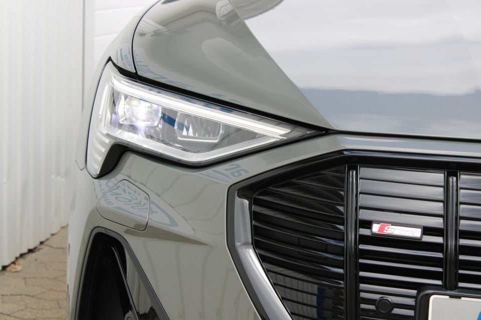 Audi e-tron 55 Black Edition S-line quattro 5d