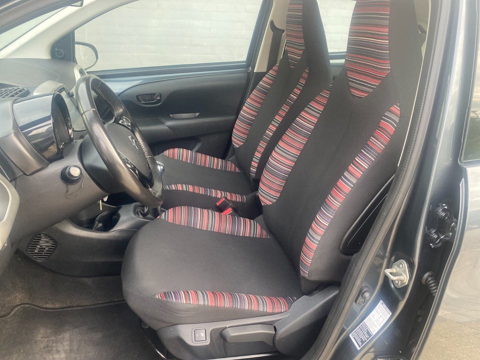 Citroën C1 1,2 PureTech Shine Airscape 5d