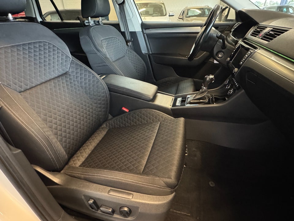 Skoda Superb 1,4 TSi 150 Style Combi DSG 5d