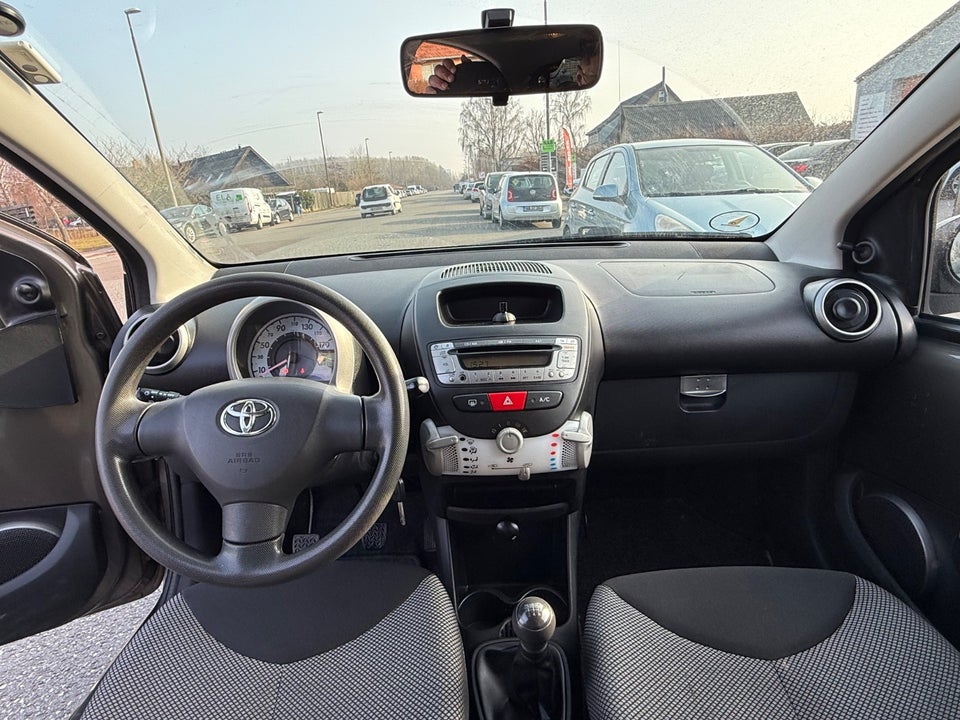 Toyota Aygo 1,0 VVT-i T2 Air 5d
