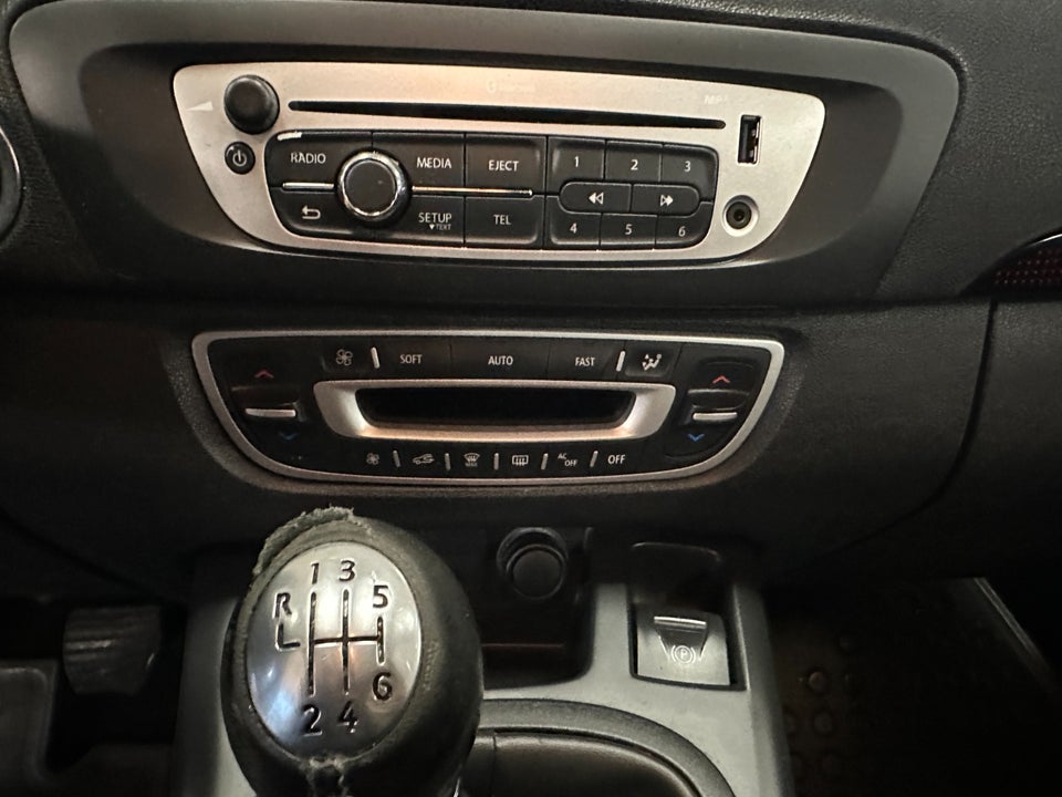 Renault Grand Scenic III 1,6 dCi 130 Dynamique 7prs 5d