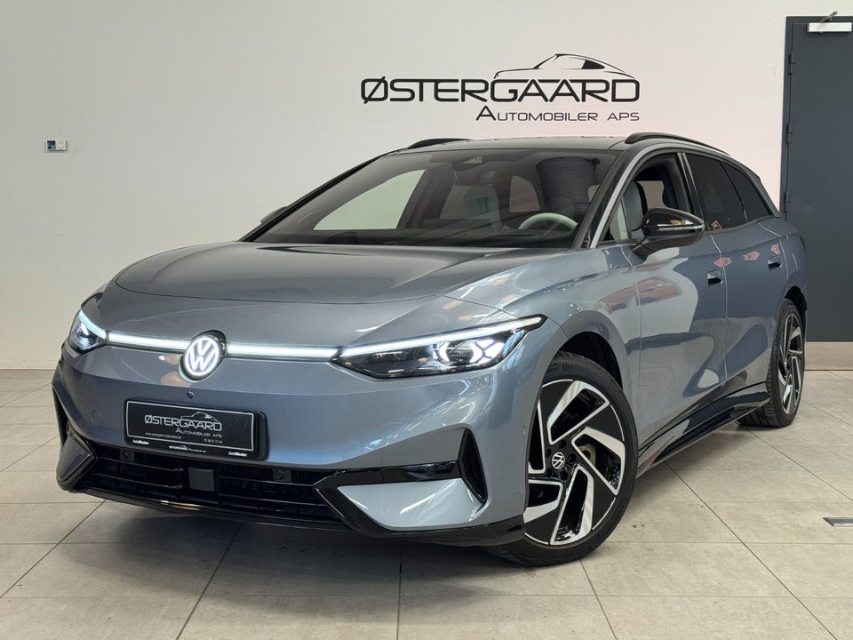 VW ID.7 77 Style+ Tourer 5d