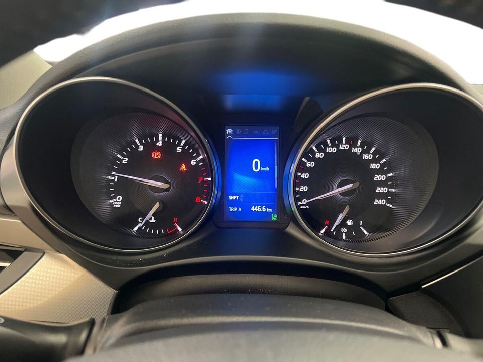 Toyota Avensis 1,8 VVT-i T2 Premium 4d