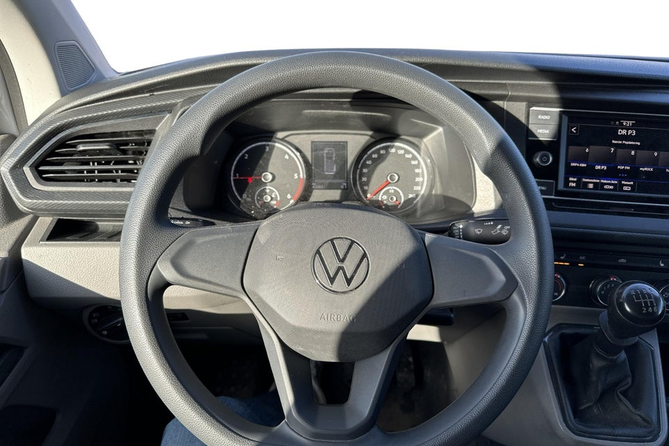 VW Transporter 2,0 TDi 150 Kassevogn kort