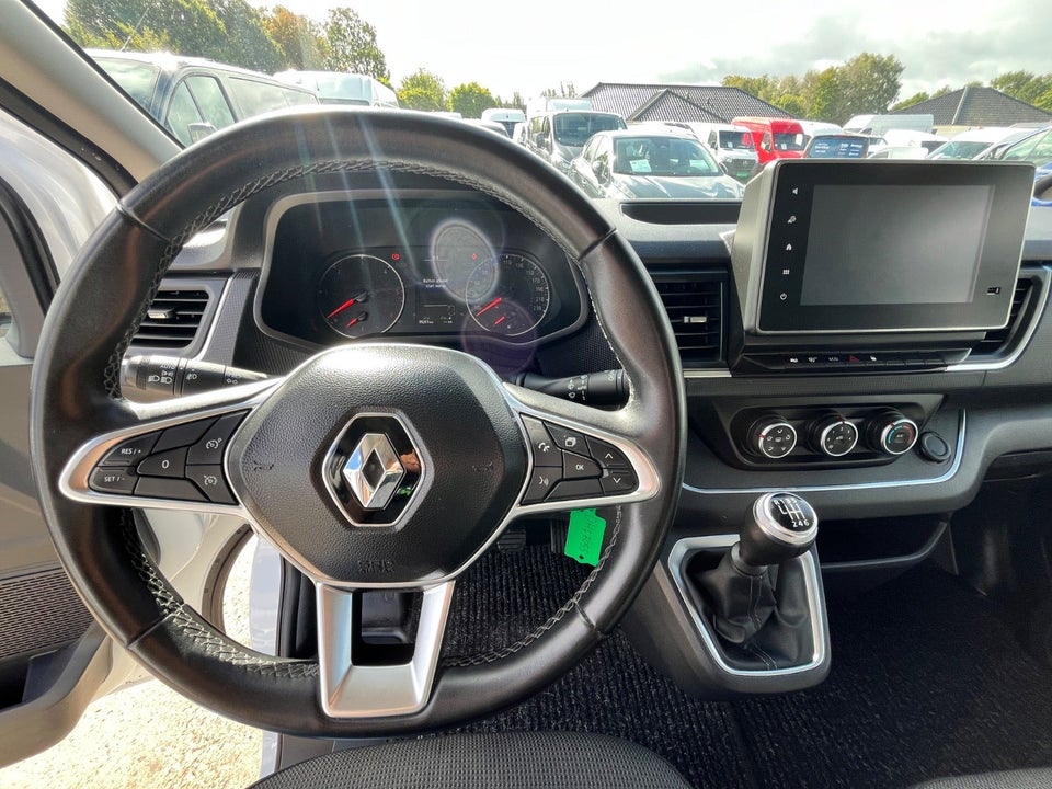 Renault Trafic 2,0 dCi 150 L2H1