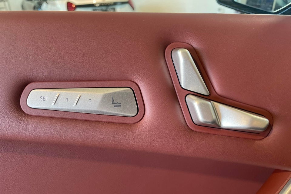 BMW iX xDrive40 Fully Charged 5d