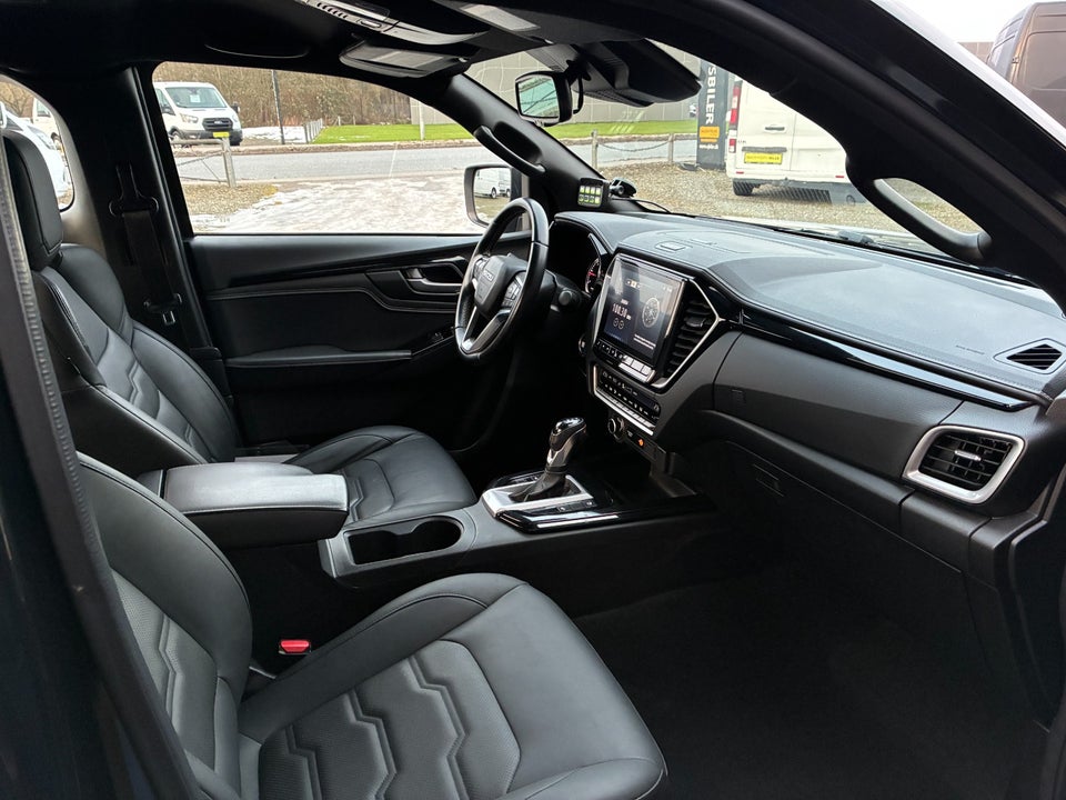 Isuzu D-Max 1,9 TD 163 Ext. Cab Exclusive aut. 4d