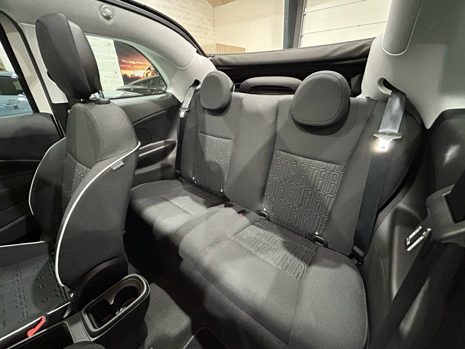 Fiat 500e 42 Icon Cabrio 2d