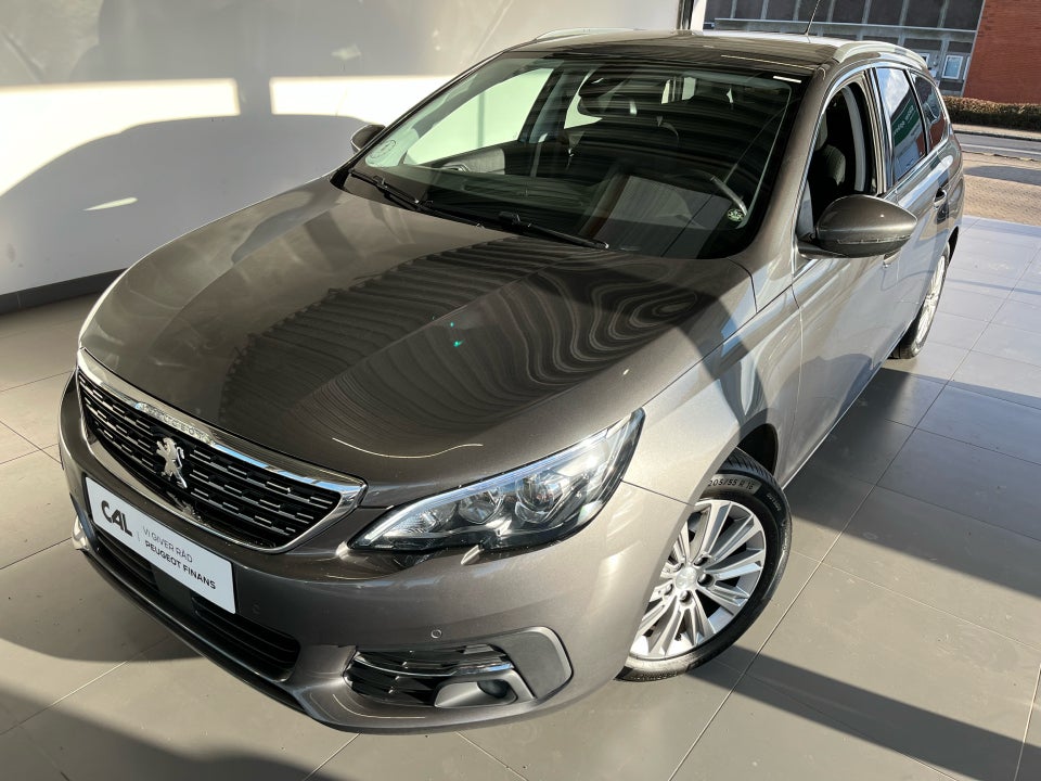 Peugeot 308 1,5 BlueHDi 130 Edition:210+ SW 5d