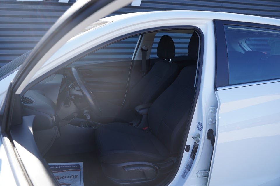 Hyundai i20 1,0 T-GDi Advanced DCT 5d