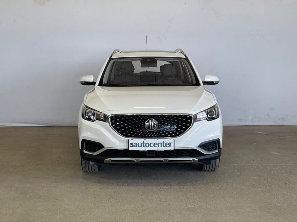 MG ZS EV Luxury 5d