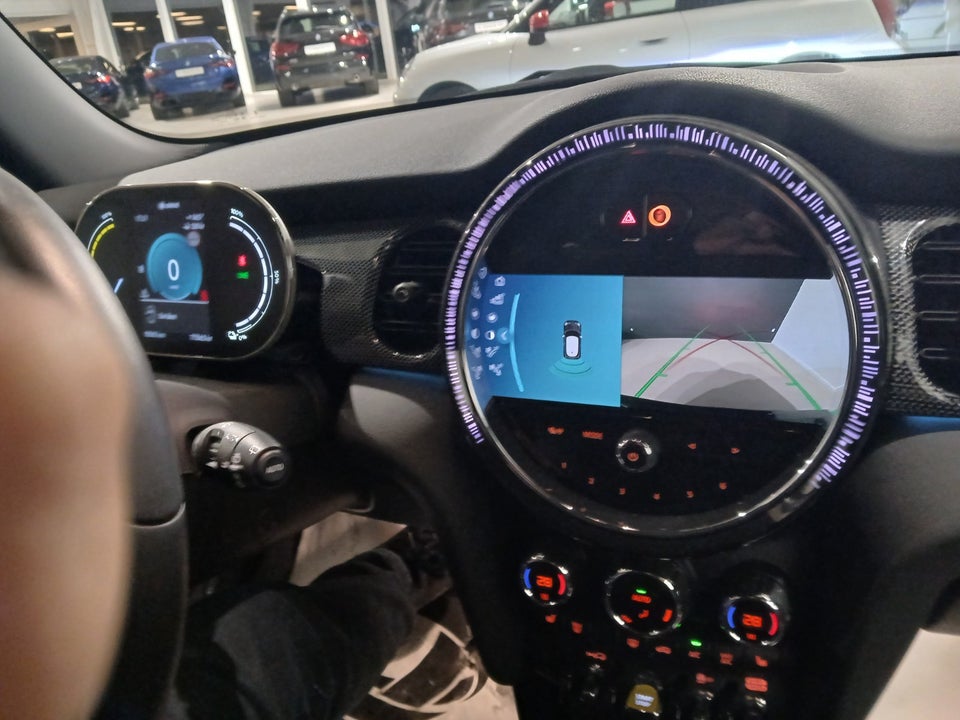 MINI Cooper SE Yours Trim 3d