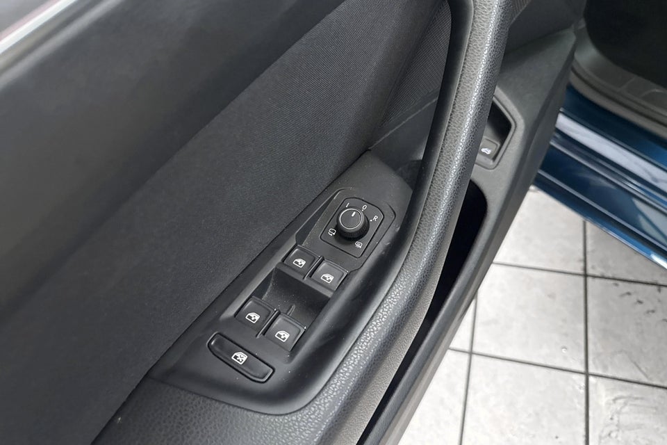 VW Passat 1,4 GTE High Variant DSG 5d