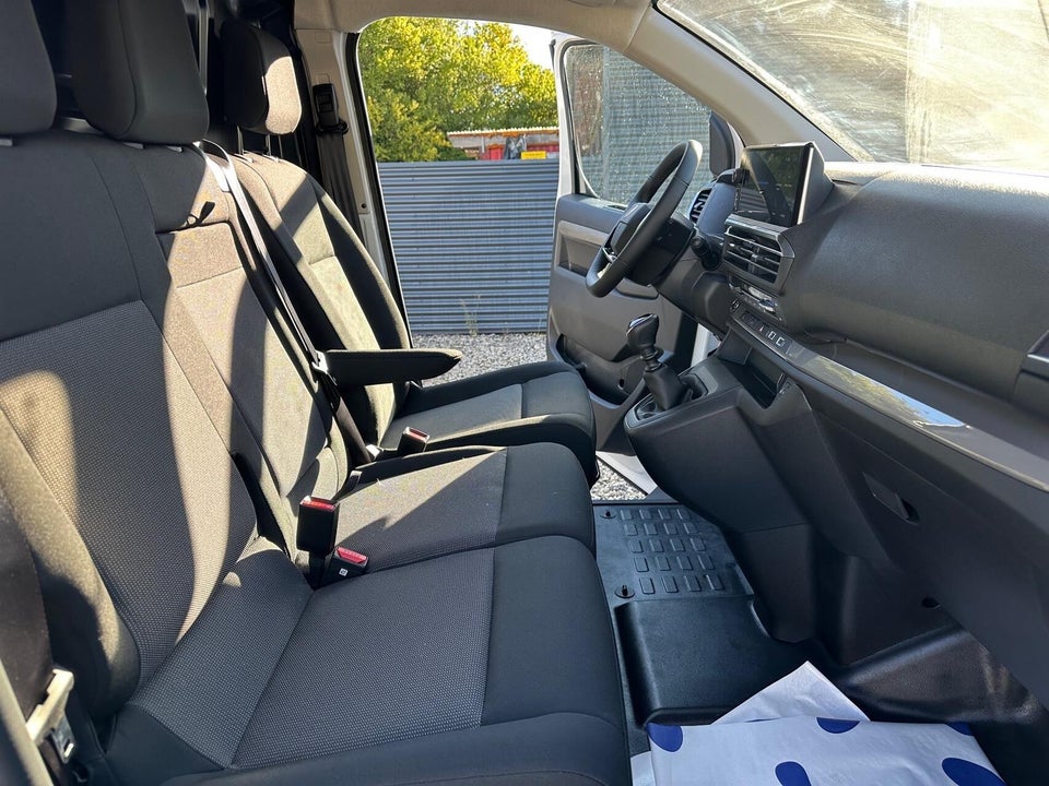 Peugeot Expert 2,0 BlueHDi 144 L2 Premium Van