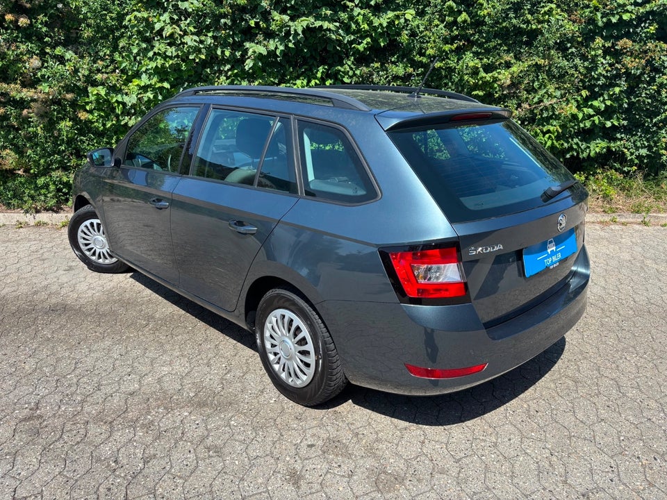 Skoda Fabia 1,0 MPi 75 Ambition Combi 5d
