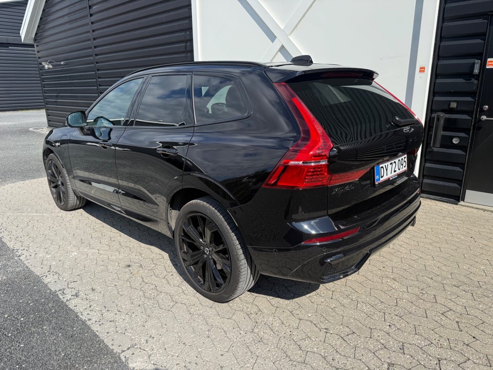 Volvo XC60 2,0 T6 ReCharge Black Edition aut. AWD 5d