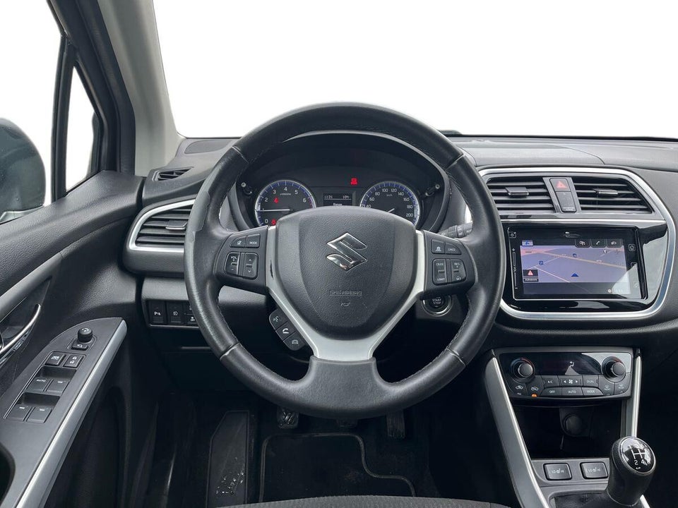 Suzuki S-Cross 1,0 Boosterjet Exclusive 5d
