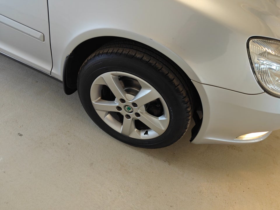 Skoda Octavia 1,2 TSi 105 Elegance Combi 5d