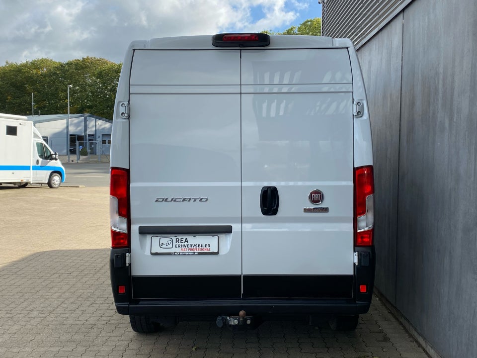 Fiat Ducato 35 2,2 MJT 140 Kassevogn L3H2 aut.