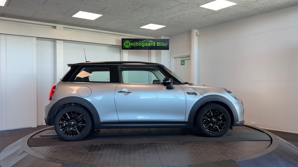 MINI Cooper SE Edition Premium 3d