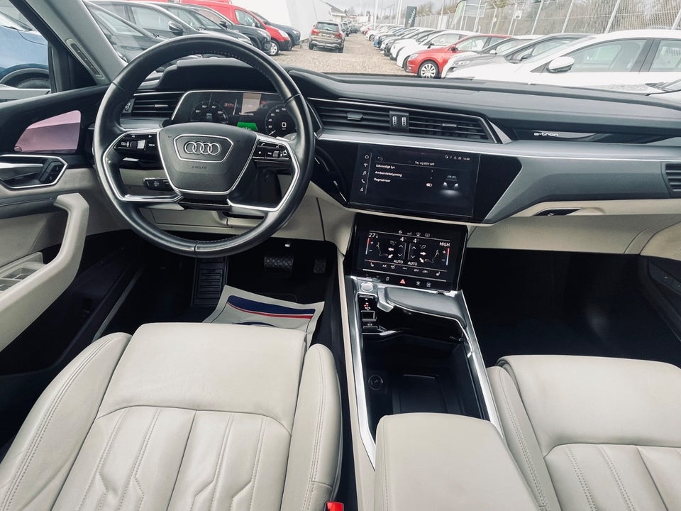 Audi e-tron 55 Advanced quattro 5d