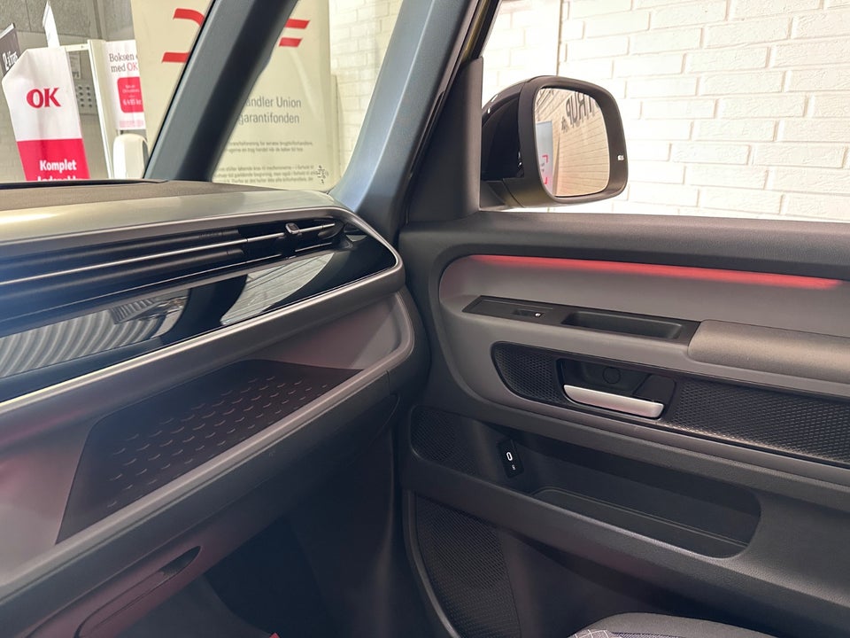 VW ID.Buzz 77 Pro SWB 5d