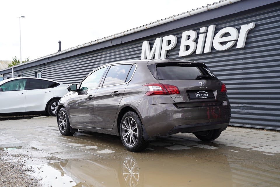 Peugeot 308 1,6 BlueHDi 120 Allure 5d