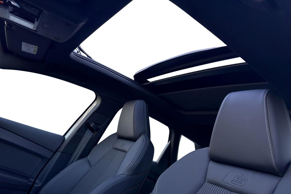 Audi Q4 e-tron 40 Attitude 5d