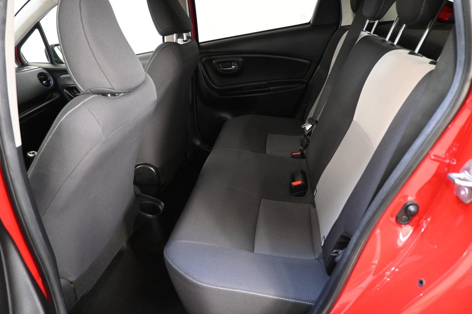 Toyota Yaris 1,0 VVT-i T2 Limited 5d