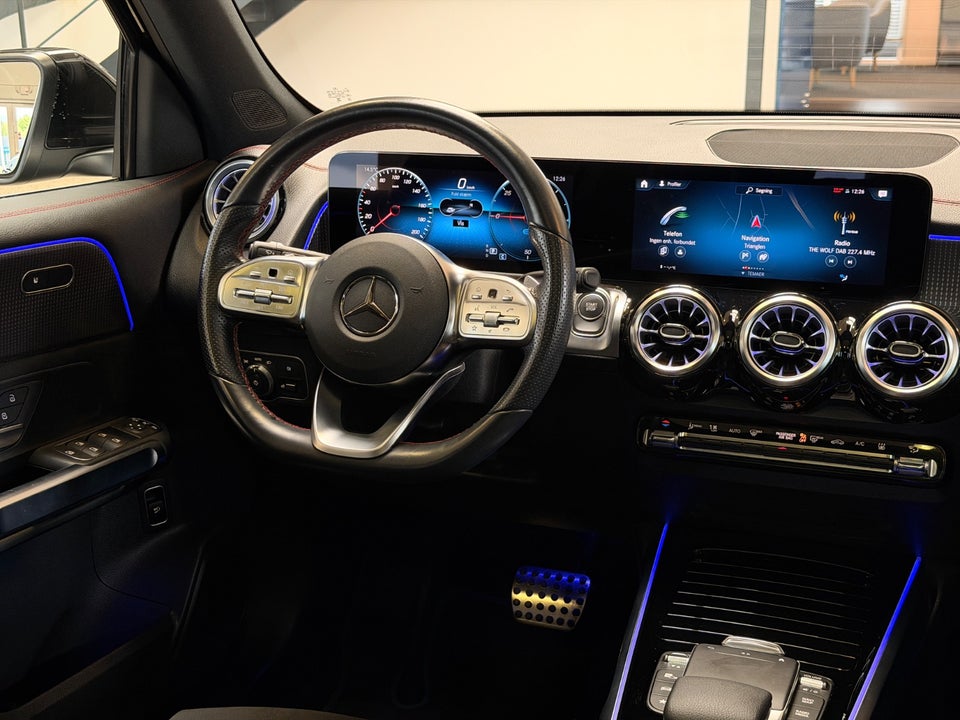 Mercedes EQB250 AMG Line 5d