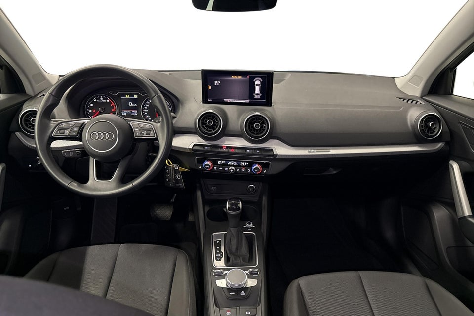 Audi Q2 35 TFSi Prestige S-tr. 5d