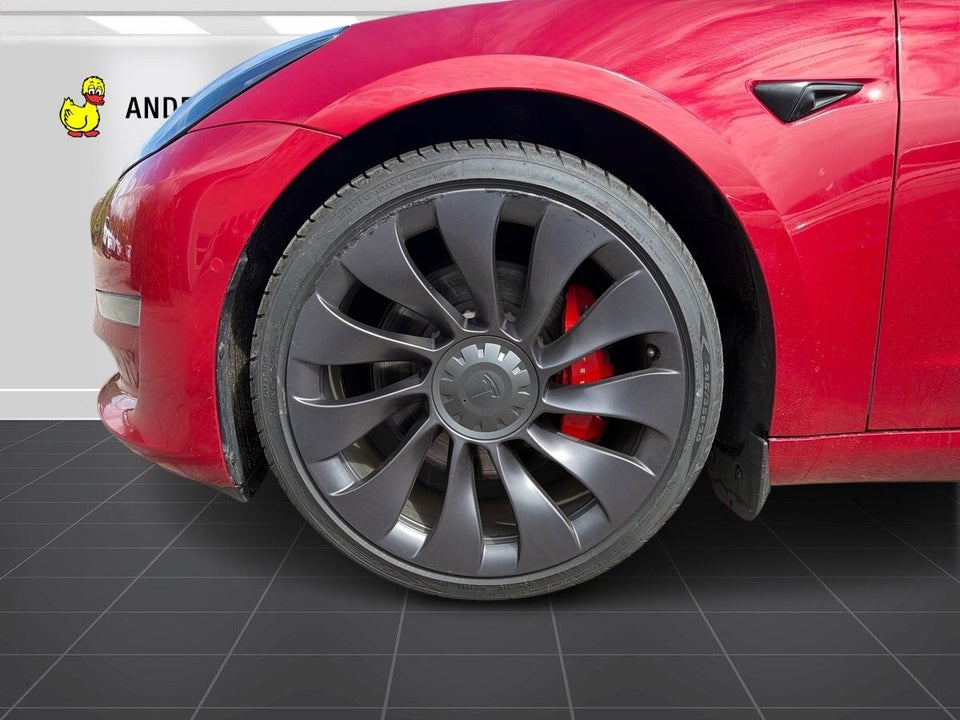 Tesla Model 3 Performance AWD 4d