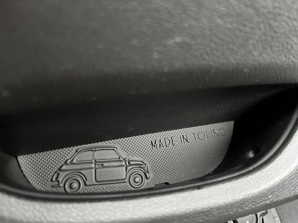 Fiat 500e 42 Icon Pack Cabrio 2d