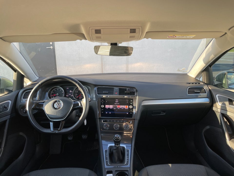 VW Golf VII 1,0 TSi 85 Trendline 5d