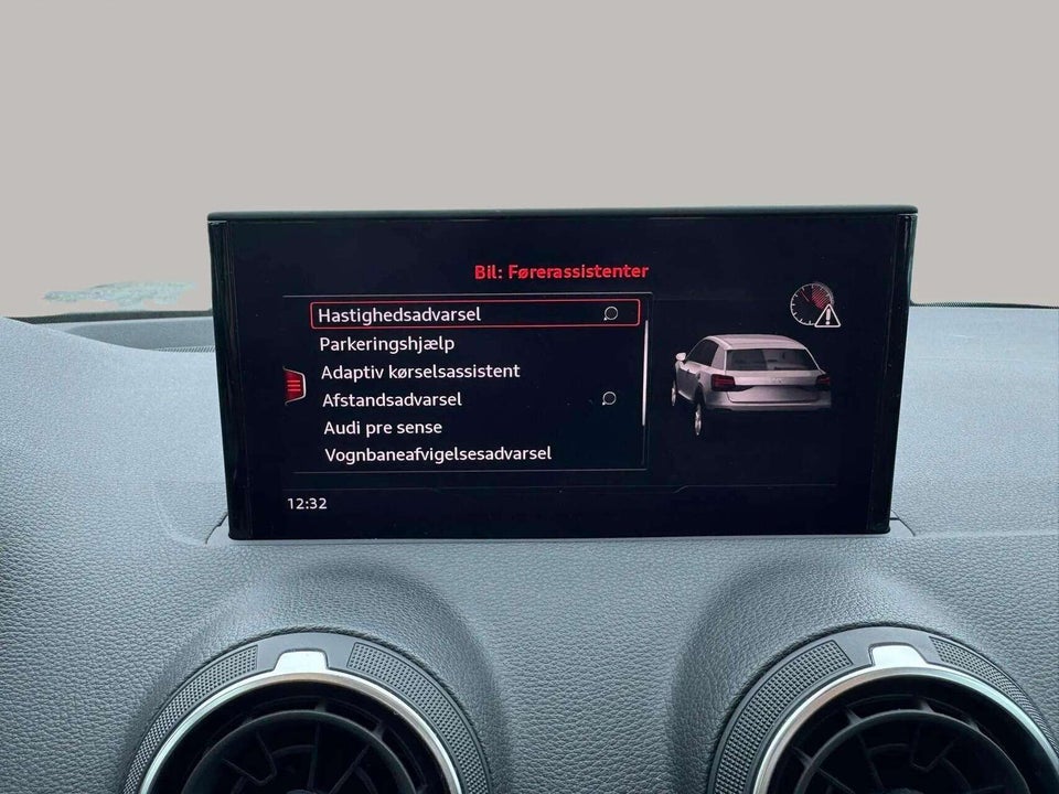 Audi Q2 35 TFSi Prestige S-tr. 5d