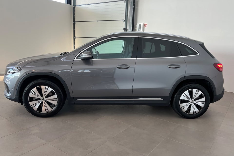 Mercedes EQA250+ Progressive 5d