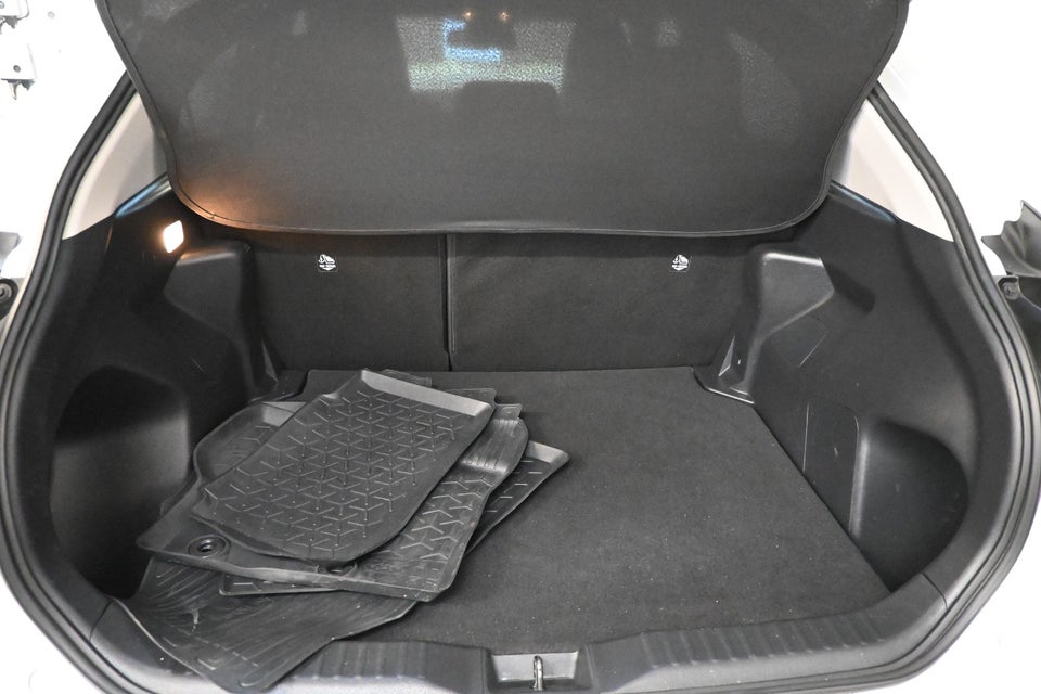 Toyota Yaris Cross 1,5 Hybrid Active Tech e-CVT 5d