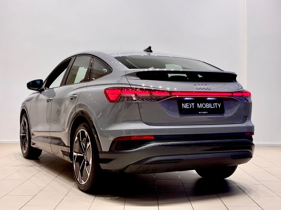 Audi Q4 e-tron 50 S-line Sportback quattro 5d