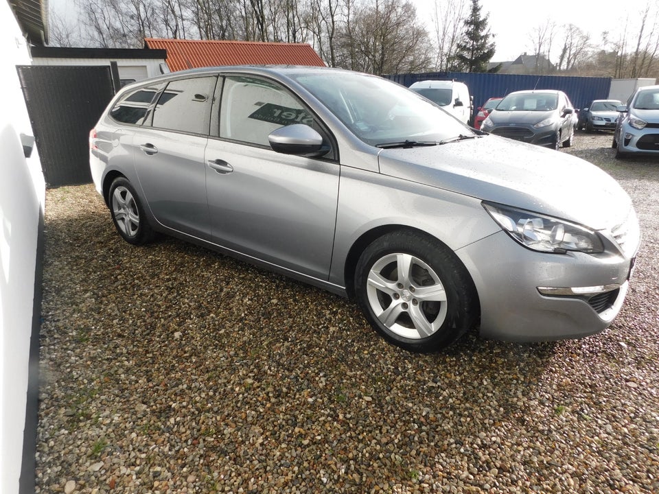 Peugeot 308 1,6 BlueHDi 120 Active 5d