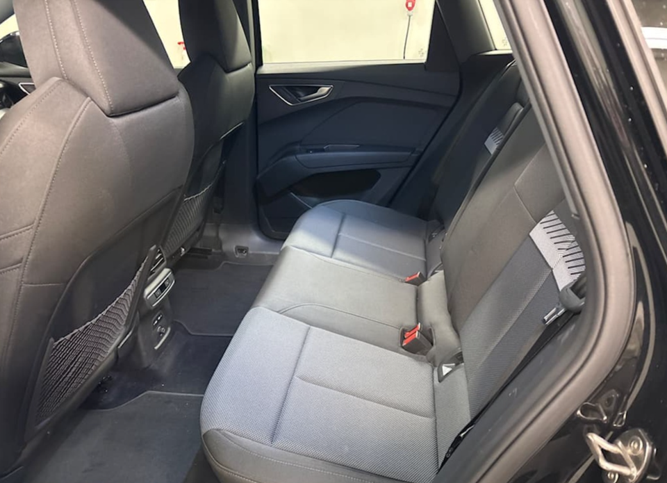 Audi Q4 e-tron 40 Advanced 5d