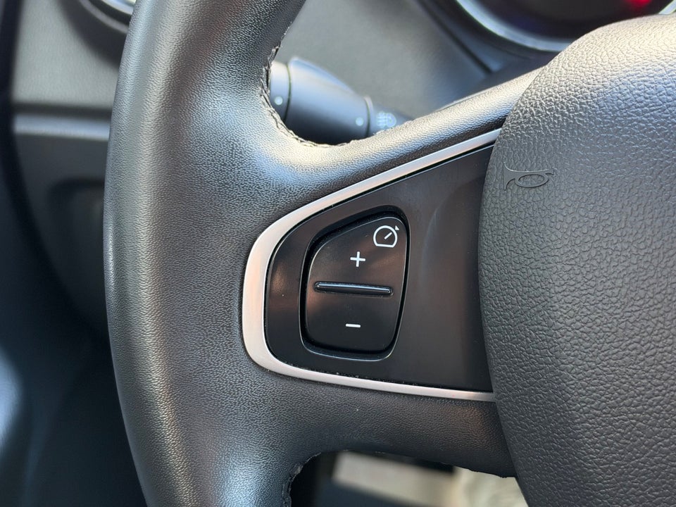 Renault Captur 0,9 TCe 90 Zen 5d