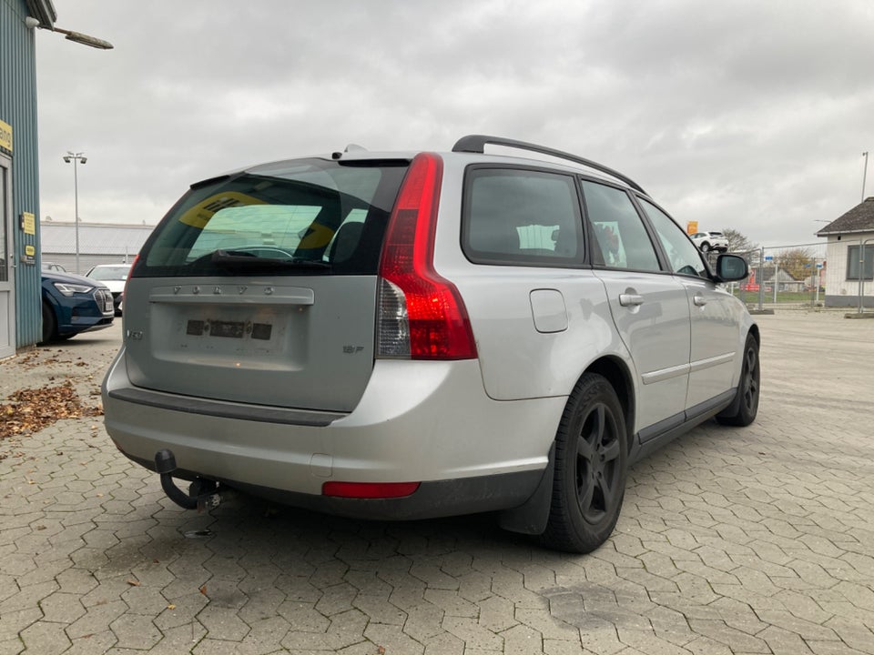 Volvo V50 1,8  5d