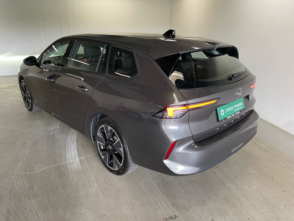 Opel Astra-e 54 Sports Tourer 5d