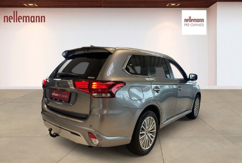 Mitsubishi Outlander 2,4 PHEV Intense CVT 4WD 5d